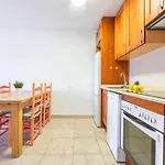 Familiar Con Climatizacion Y Aparcamiento Cerca De La Playa - Es-325-20 アパート *