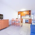 Familiar Con Climatizacion Y Aparcamiento Cerca De La Playa - Es-325-20 アパート